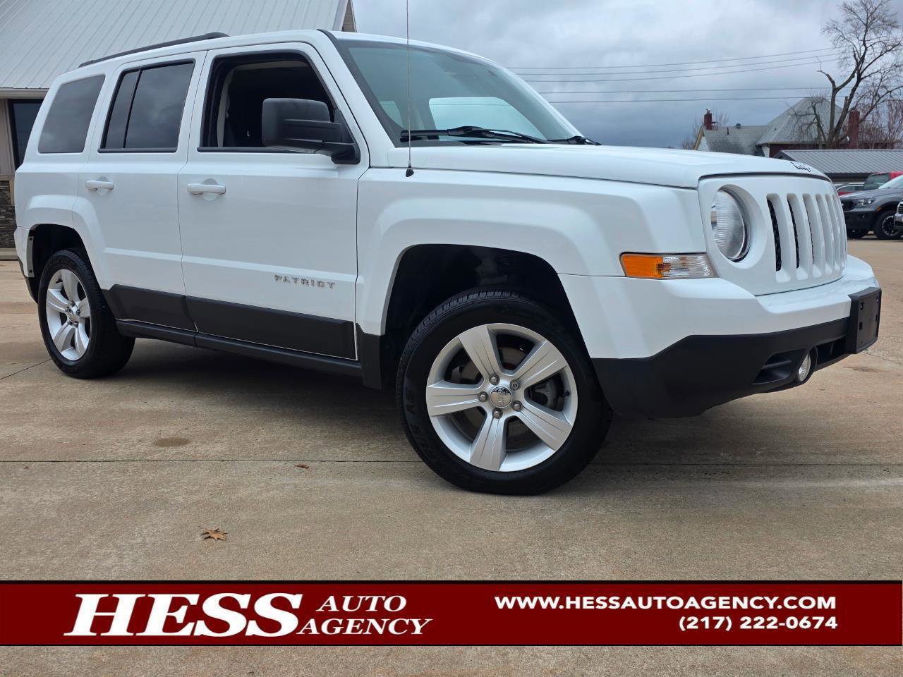 Used 2014 Jeep Patriot Latitude image 1