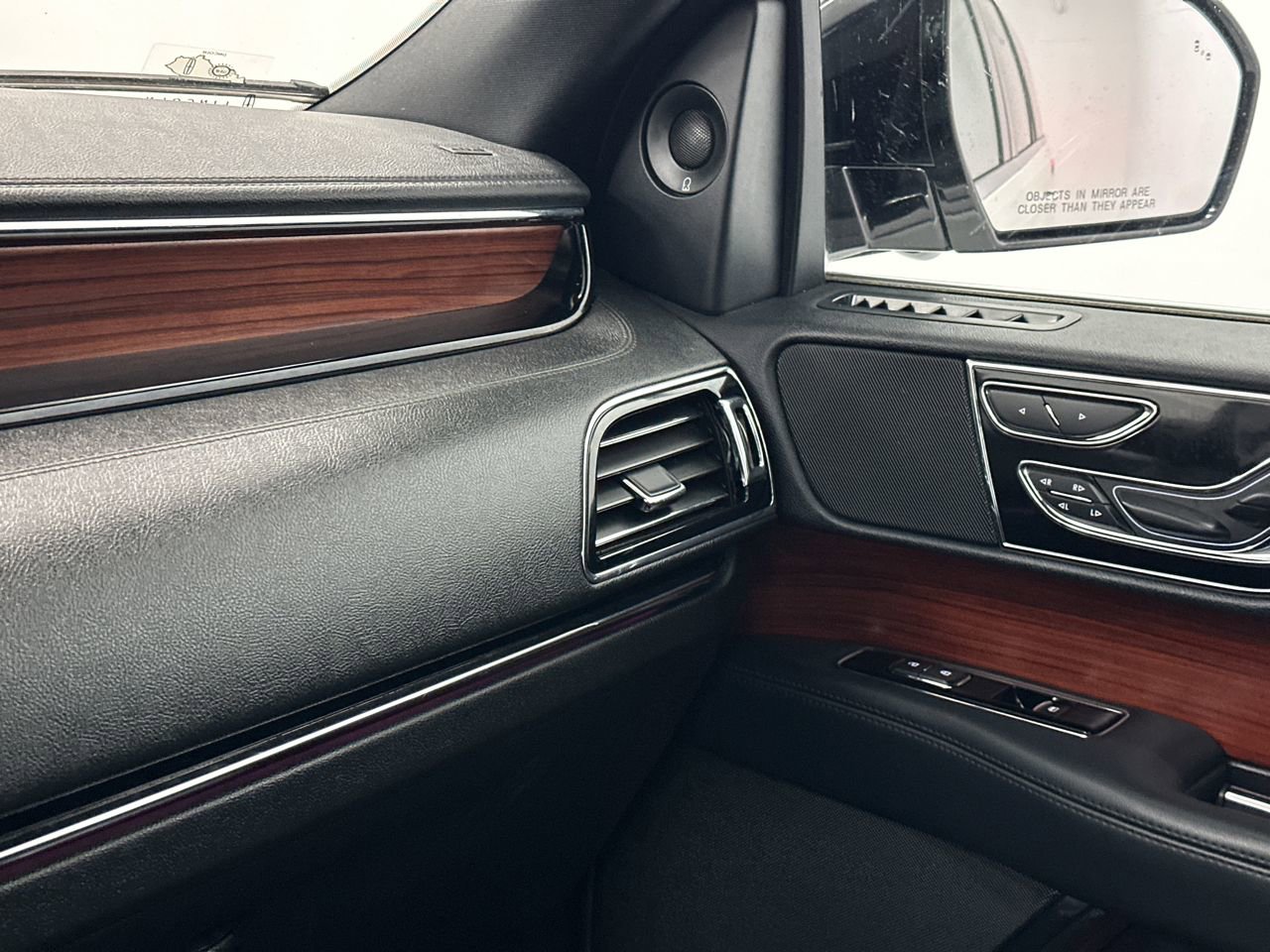 Certified 2022 Lincoln Navigator Reserve image 37