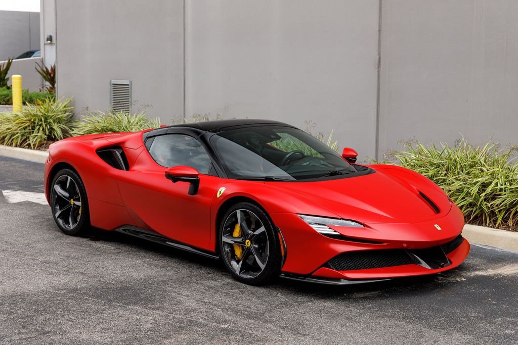 Used 2025 Ferrari SF90 Spider AWD/4WD image 7