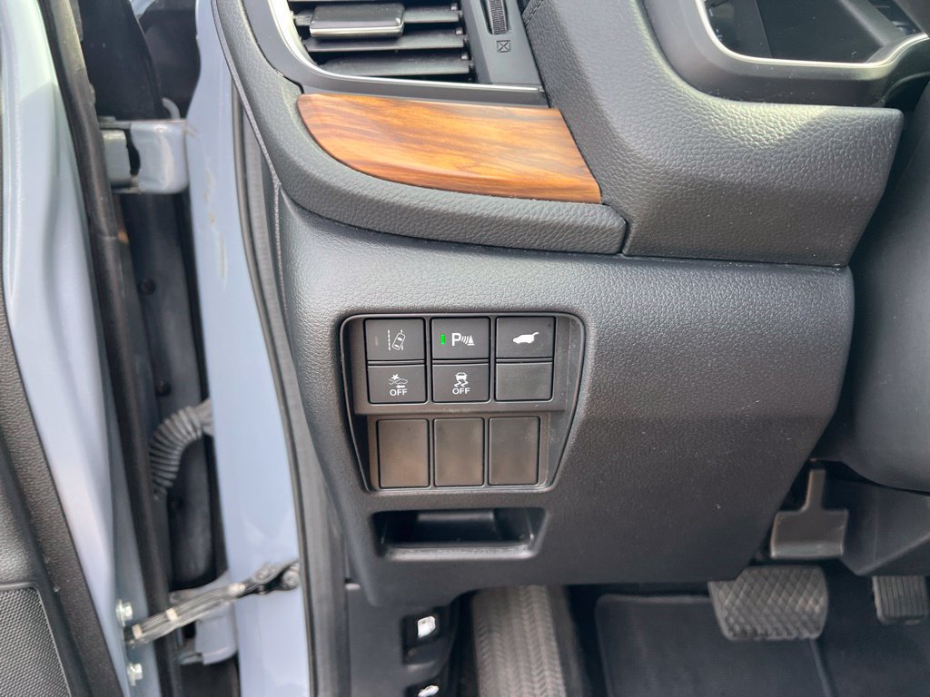 Used 2021 Honda CR-V Touring image 16