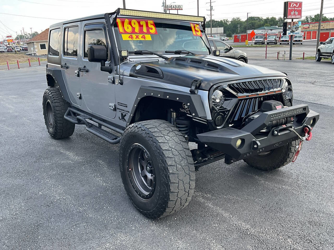 Used 2015 Jeep Wrangler Unlimited Sport w/ Quick Order Package 24S AWD/4WD image 7