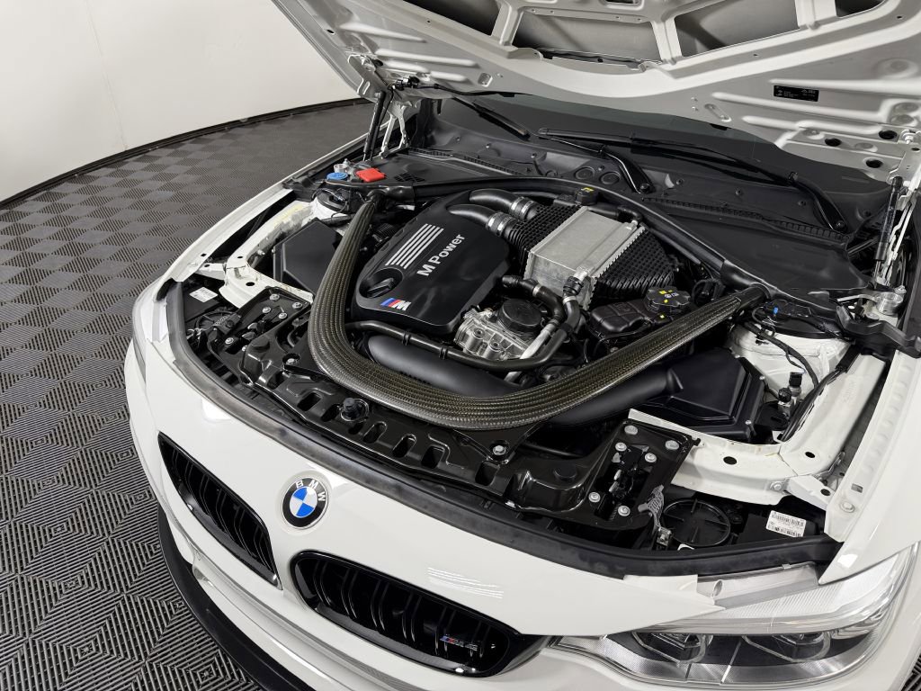 Used 2016 BMW M4 Coupe image 42