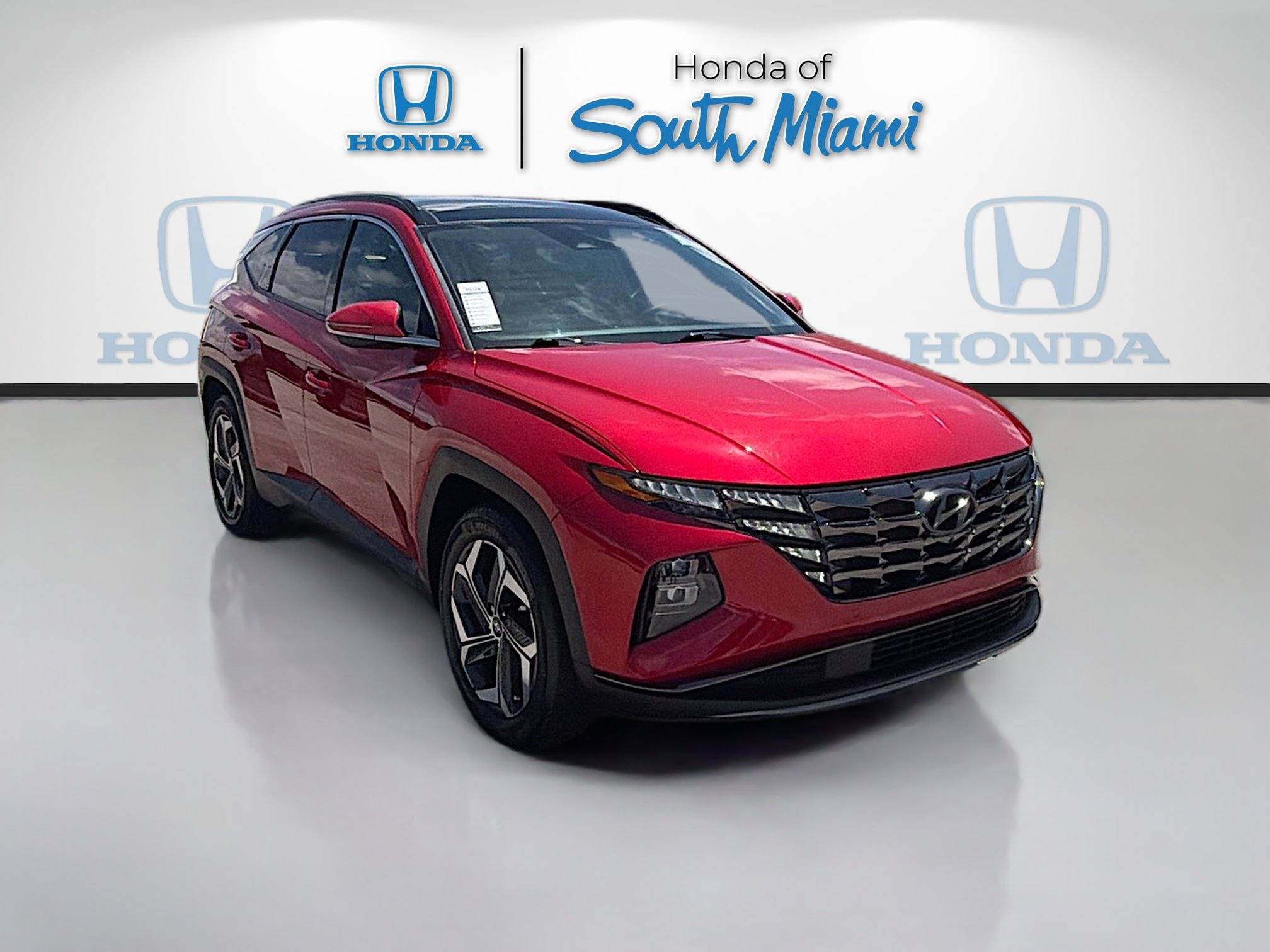 Used 2023 Hyundai Tucson Limited w/ Cargo Package FWD image 1