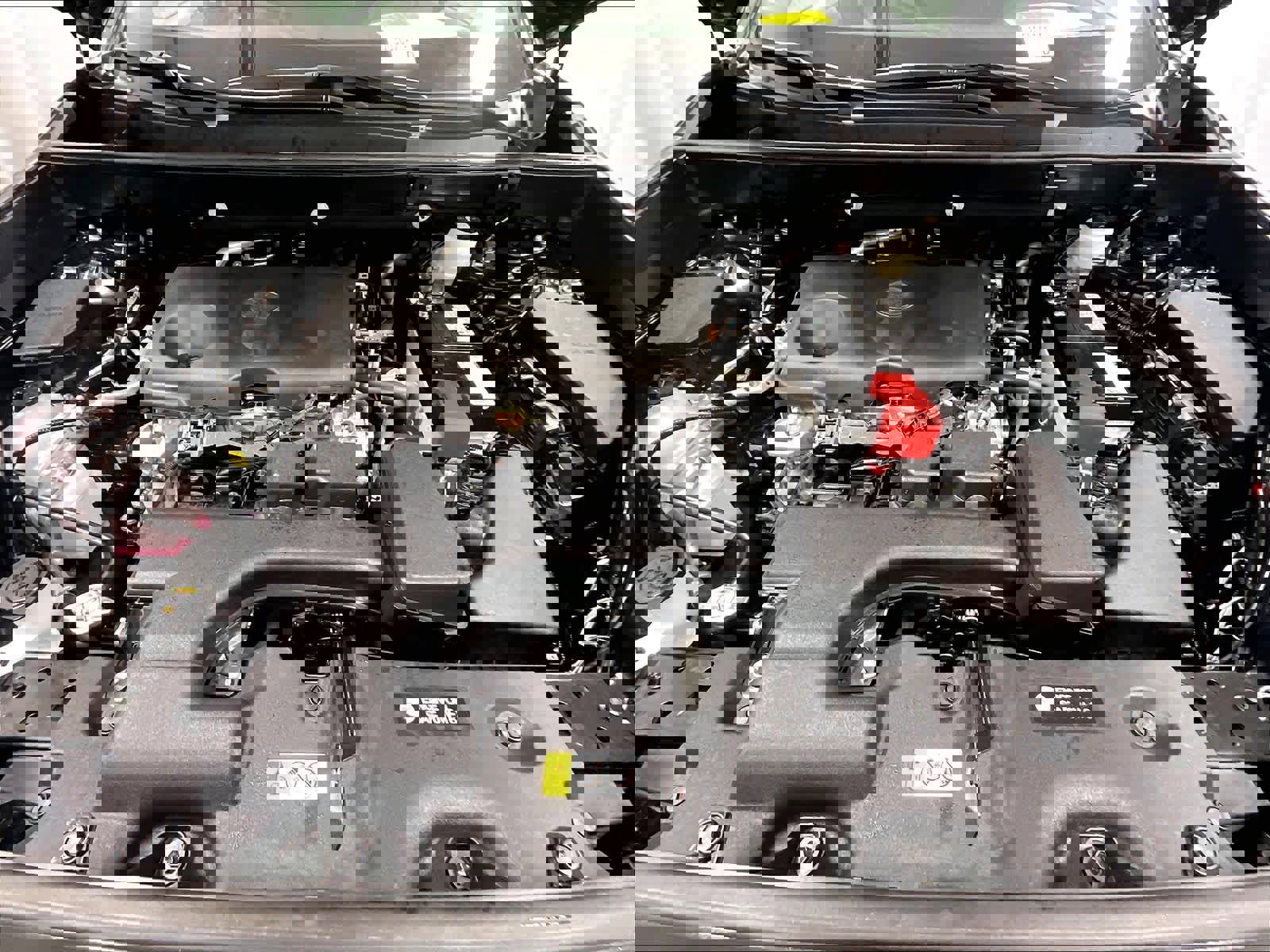 Used 2025 Toyota RAV4 XLE image 30