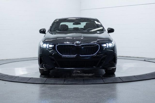 New 2026 BMW 530i xDrive w/ M Sport Package image 7
