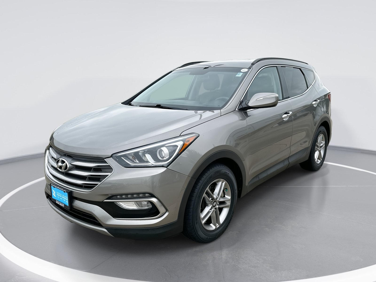 Used 2018 Hyundai Santa Fe Sport w/ 2.4L Value Package 02