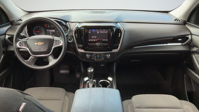 Used 2020 Chevrolet Traverse LS w/ LPO, Blackout Package FWD image 9