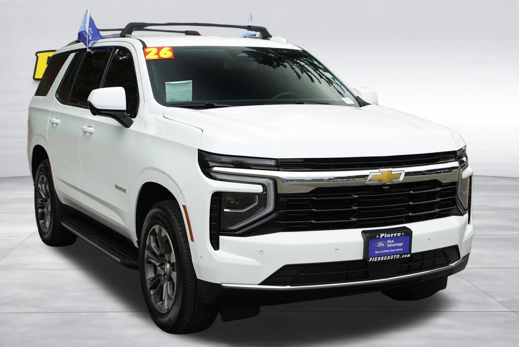 Used 2026 Chevrolet Tahoe LS AWD/4WD image 2