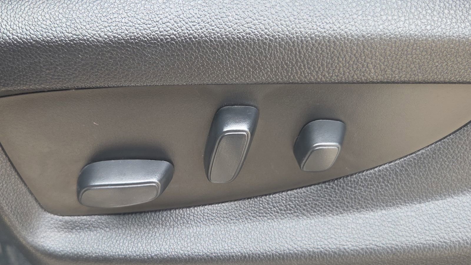 Used 2019 GMC Yukon Denali w/ Denali Ultimate Package image 31