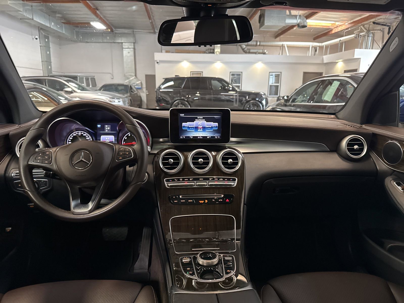 Used 2017 Mercedes-Benz GLC 300 4MATIC image 19