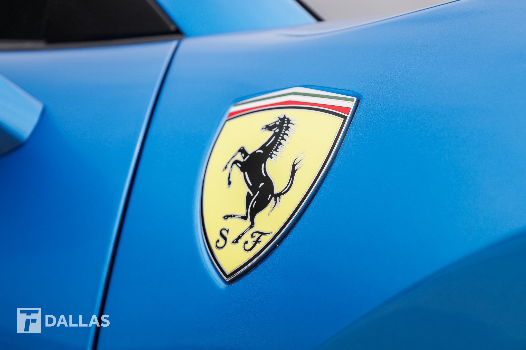 Used 2018 Ferrari 488 Spider RWD image 22