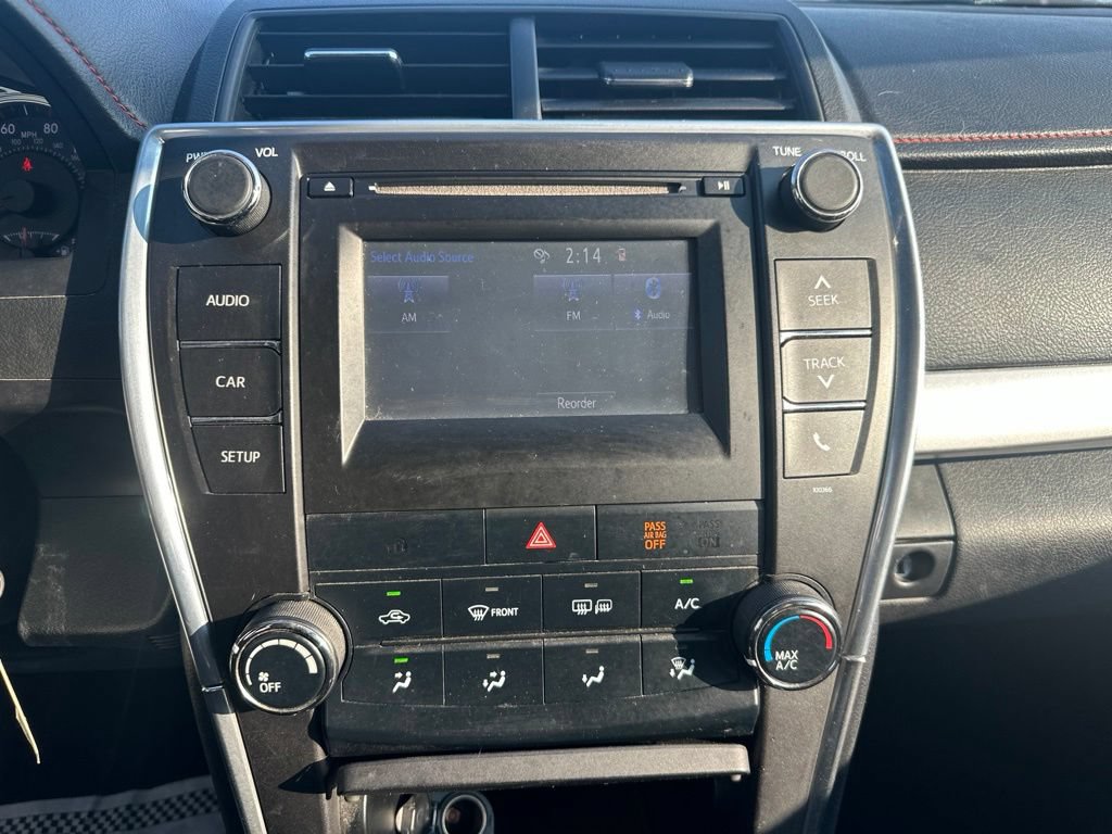 Used 2015 Toyota Camry SE FWD image 17