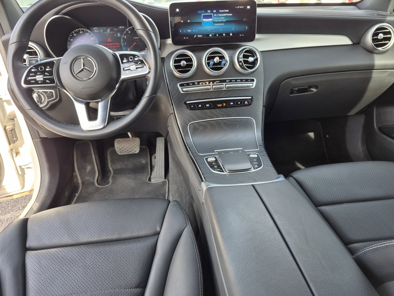 Used 2023 Mercedes-Benz GLC 300 4MATIC Coupe image 18