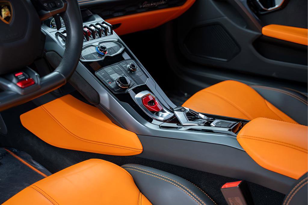 Used 2017 Lamborghini Huracan LP 580-2 image 30