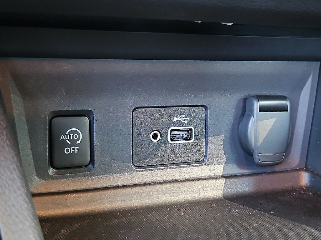 Used 2024 Nissan Sentra S FWD image 24
