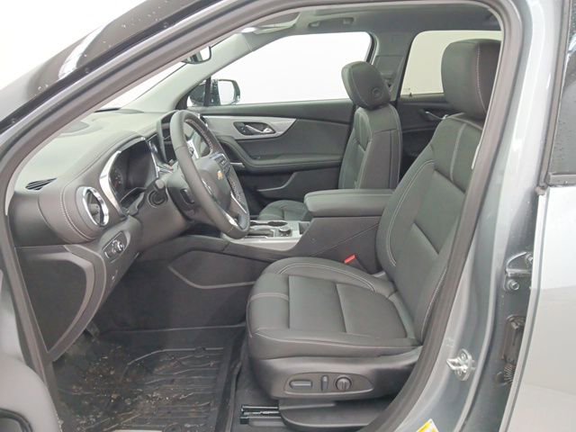New 2026 Chevrolet Blazer LT w/ Midnight/Sport Edition image 6