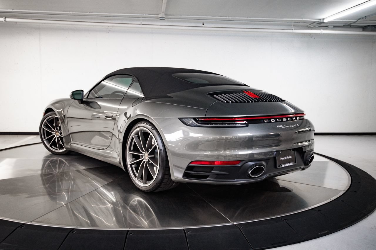 Certified 2020 Porsche 911 Carrera 4S AWD/4WD image 3
