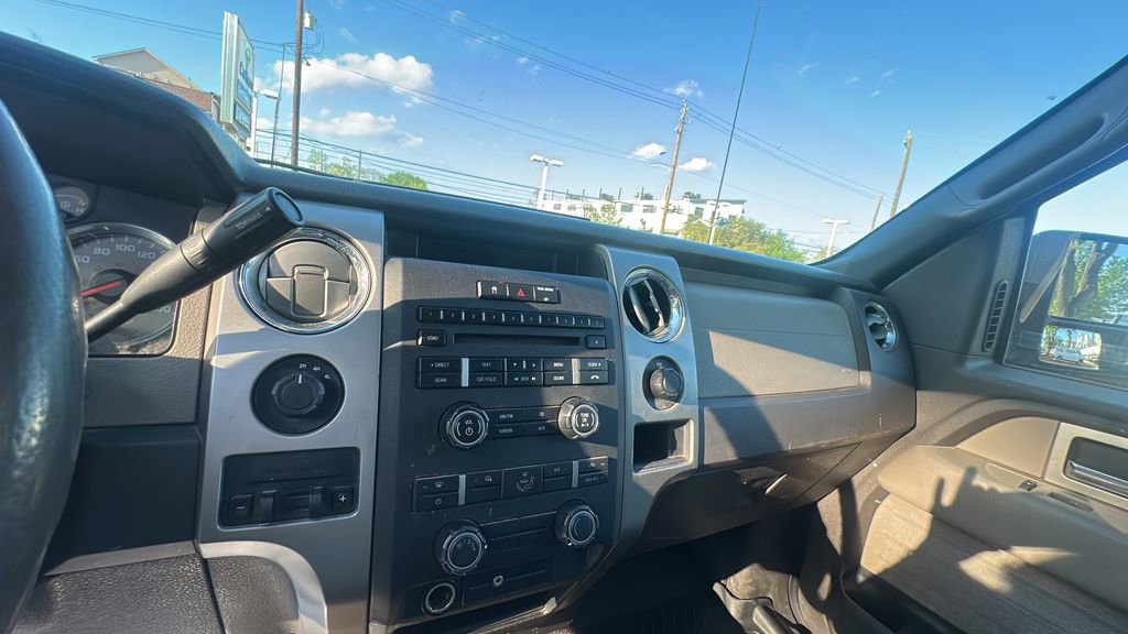 Used 2010 Ford F150 XL image 11