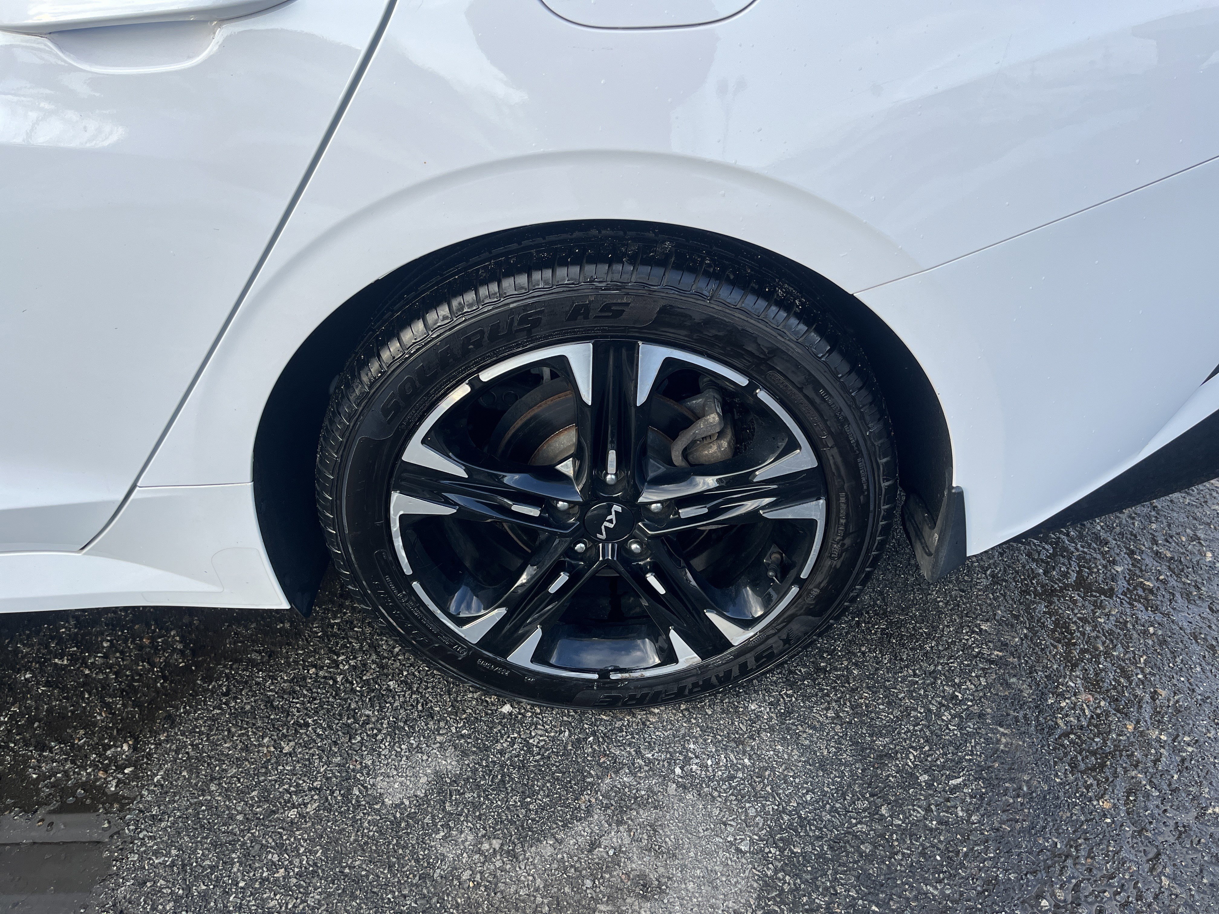 Used 2023 Kia K5 GT-Line w/ GT-Line Premium Package image 11