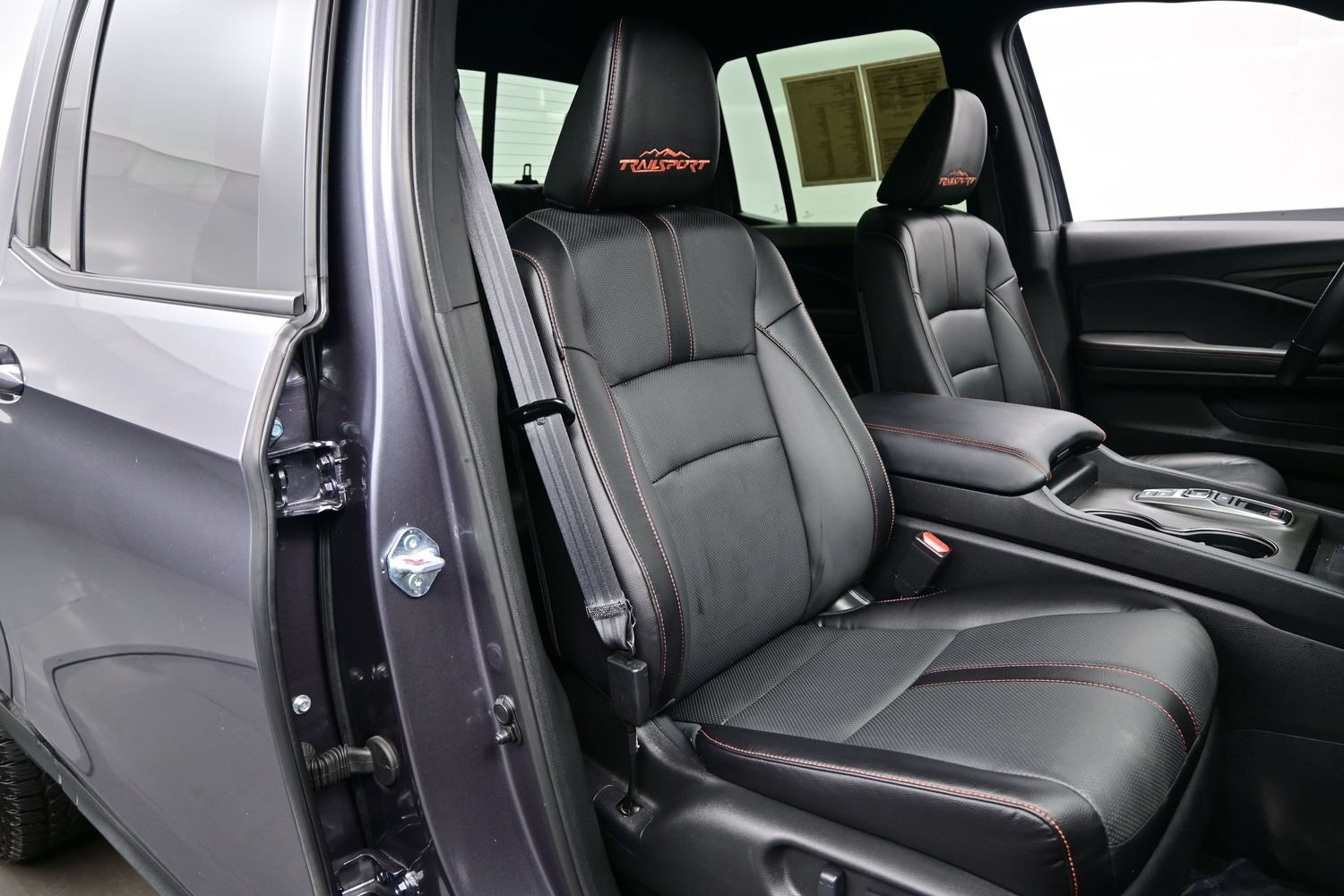 Used 2025 Honda Ridgeline TrailSport image 14