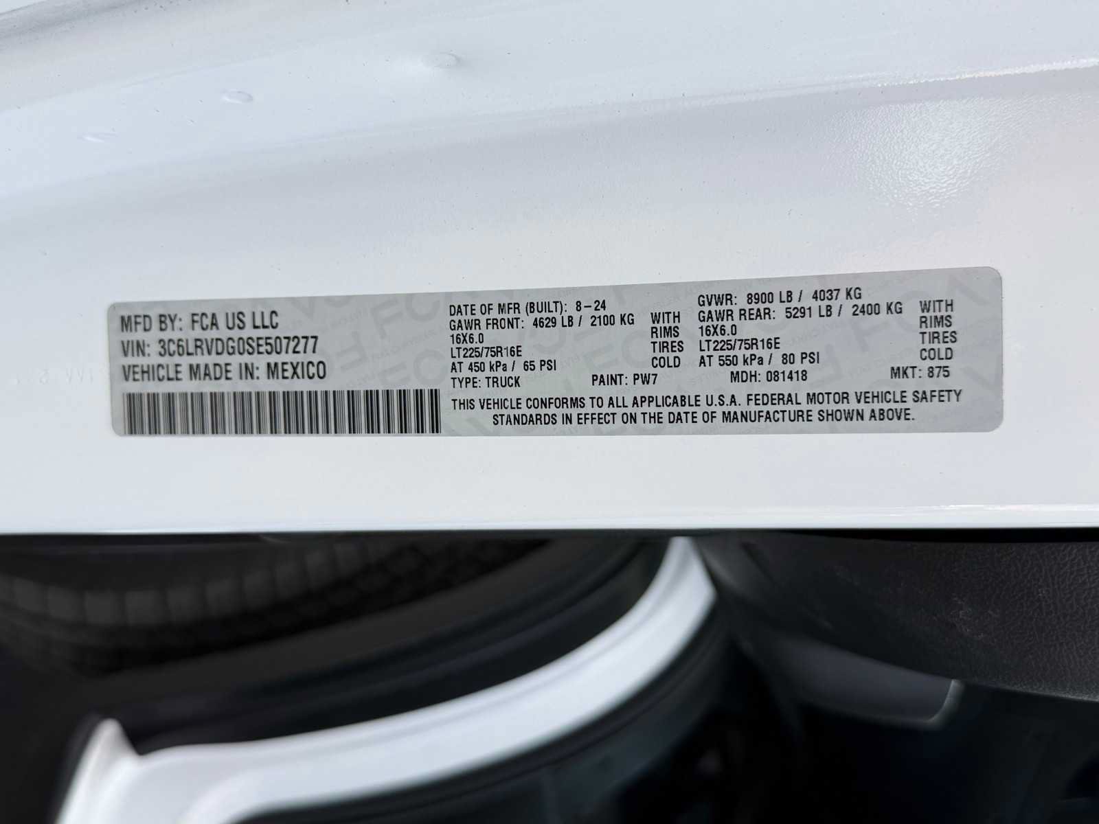 Used 2025 RAM ProMaster 2500 w/ Convenience Group FWD image 33