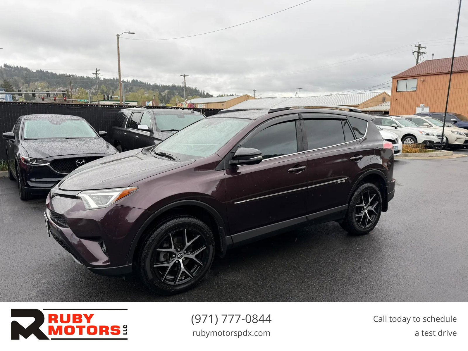 Used 2017 Toyota RAV4 SE w/ Power Special Value Package AWD/4WD image 1