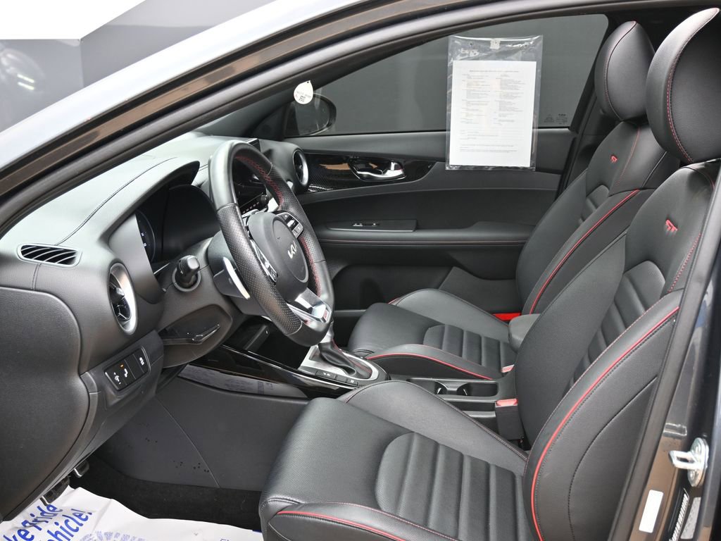 Used 2024 Kia Forte GT w/ GT2 Package image 17