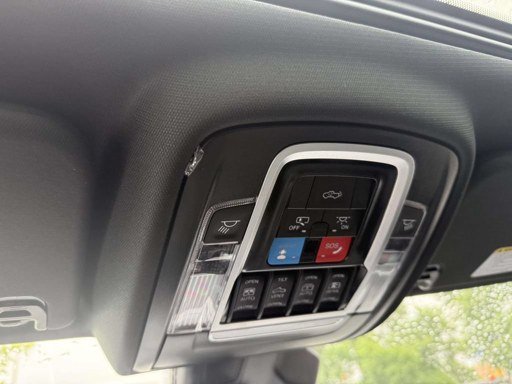 New 2026 RAM 1500 Big Horn AWD/4WD image 29