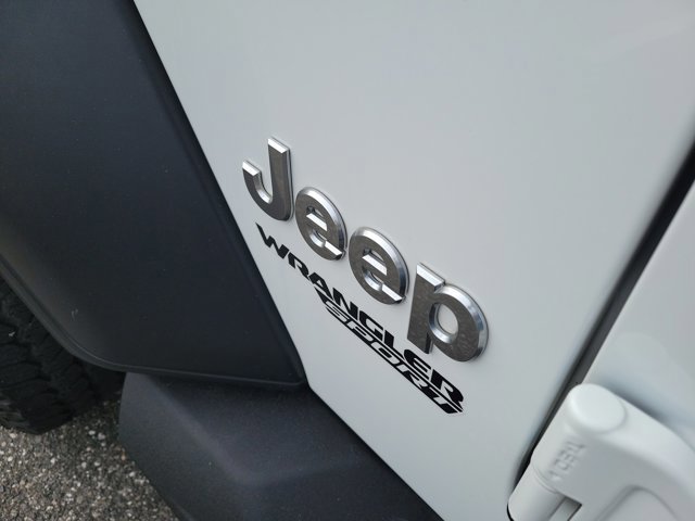 Used 2019 Jeep Wrangler Sport image 9