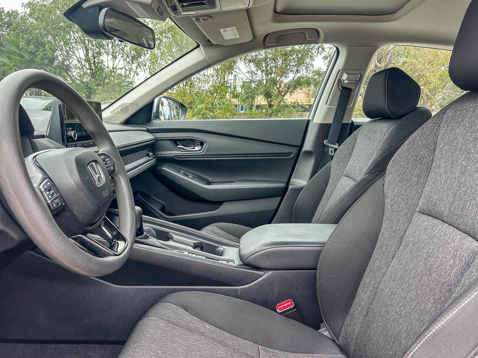 Certified 2024 Honda Accord EX image 19