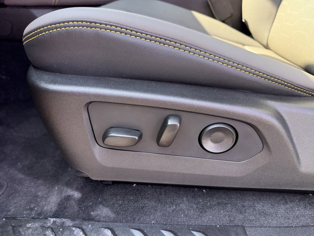 New 2026 Chevrolet Colorado ZR2 w/ Technology Package image 17