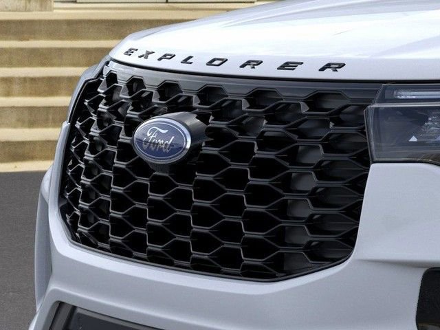 New 2026 Ford Explorer ST-Line w/ ST-Line Street Pack image 17