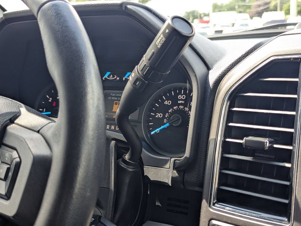 Used 2019 Ford F150 XLT w/ Equipment Group 302A Luxury AWD/4WD image 21