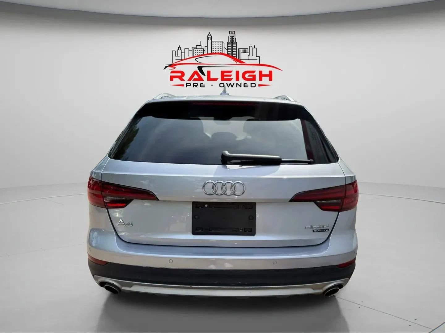 Used 2018 Audi A4 2.0T allroad Prestige w/ Prestige Package image 23