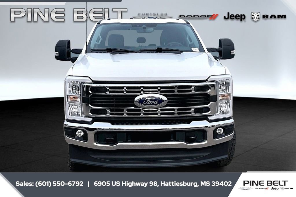 Used 2023 Ford F250 XLT image 3