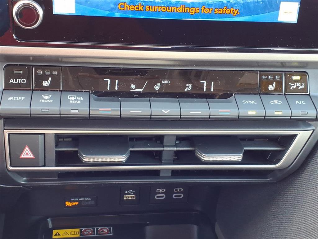 New 2026 Toyota Camry LE image 7