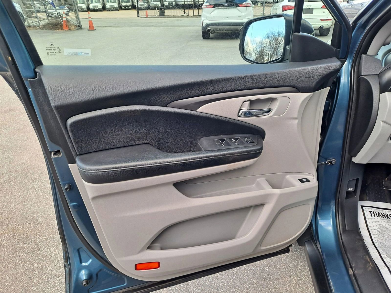 Used 2016 Honda Pilot LX image 11