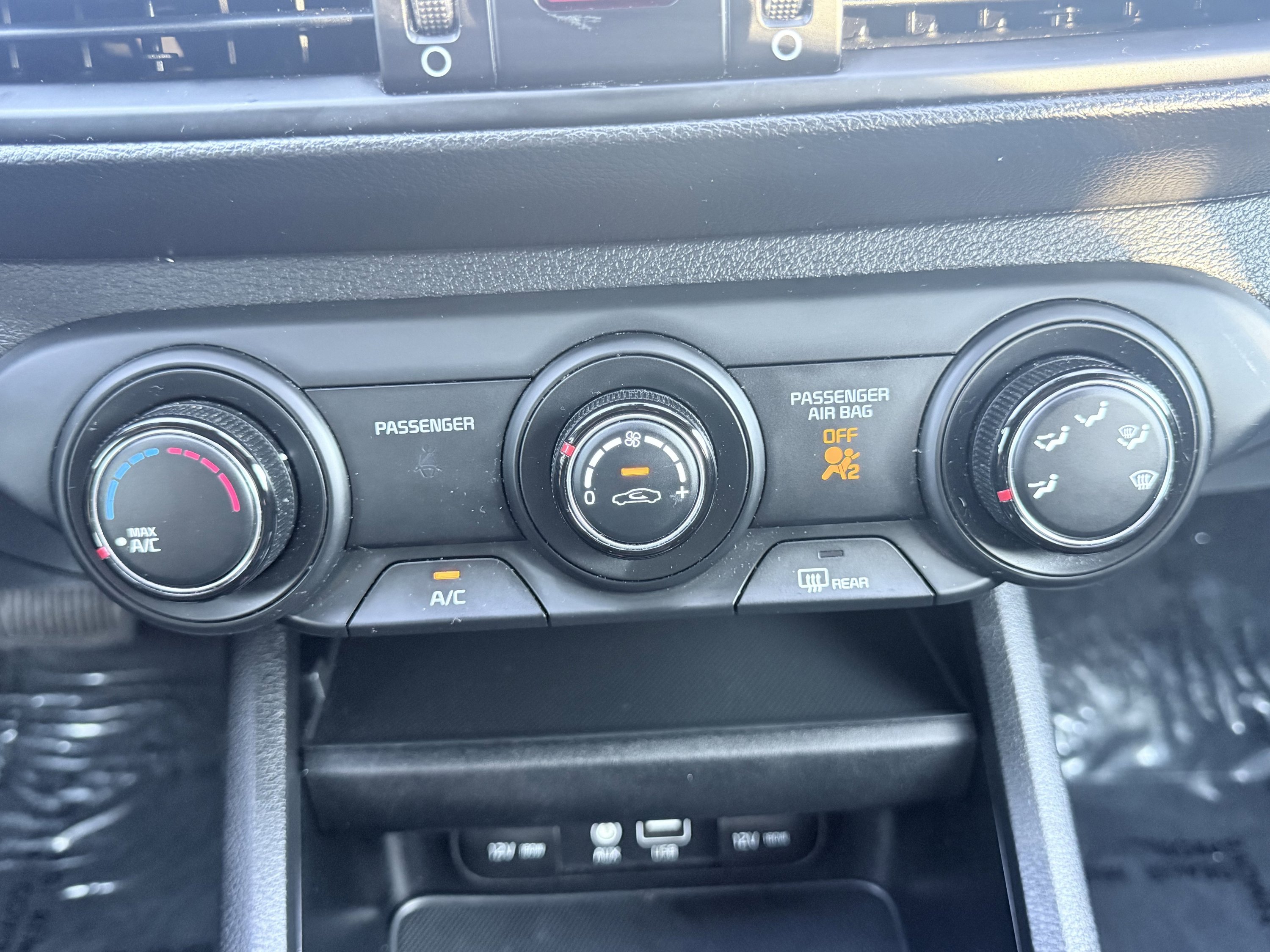 Used 2020 Kia Forte LXS image 35