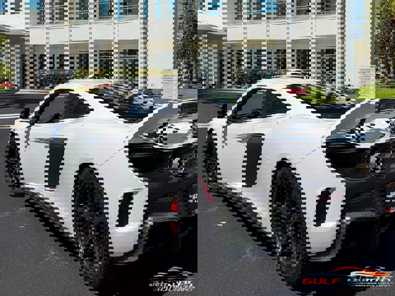 Used 2016 McLaren 675LT image 48