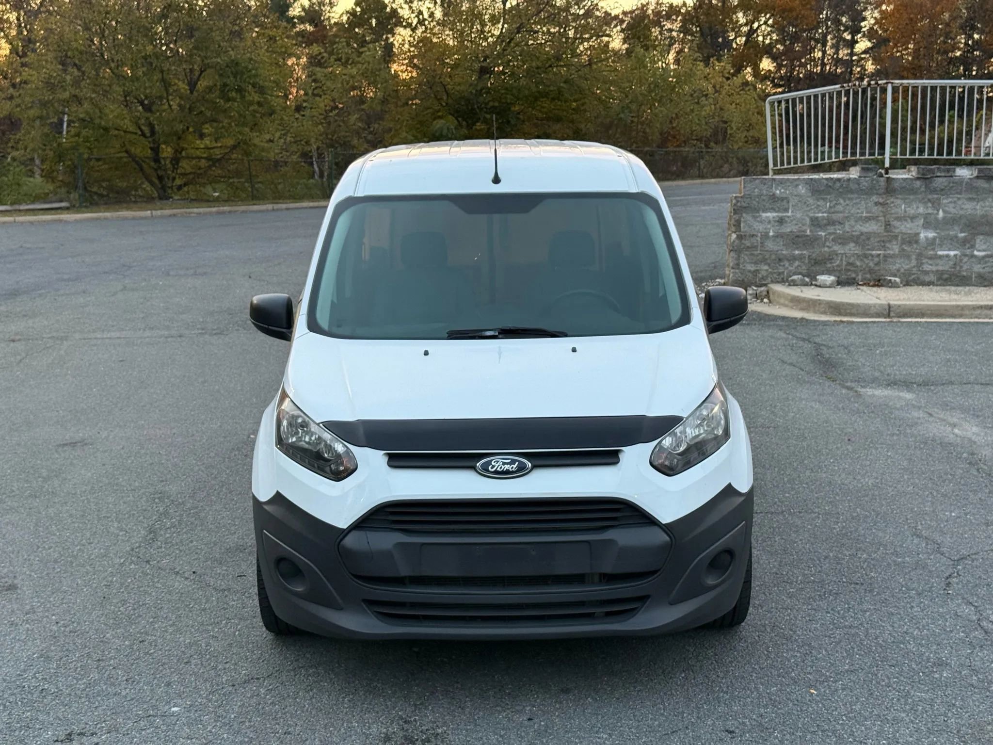 Used 2015 Ford Transit Connect XL image 8