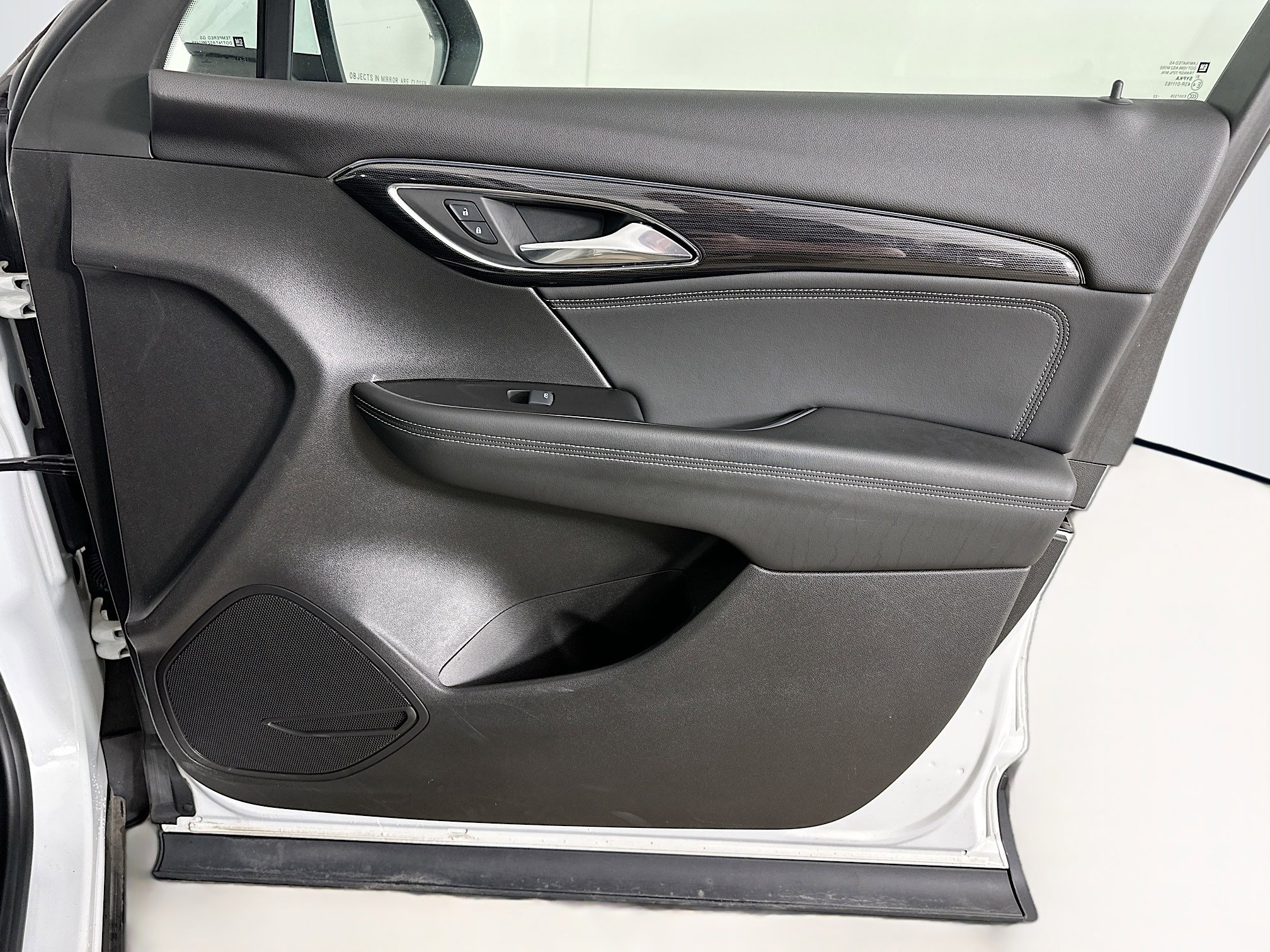 Used 2022 Buick Envision Preferred image 31