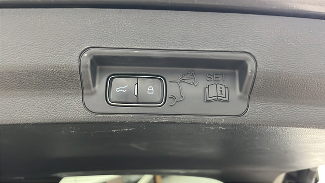Used 2020 Ford Explorer ST w/ ST Street Pack AWD/4WD image 30