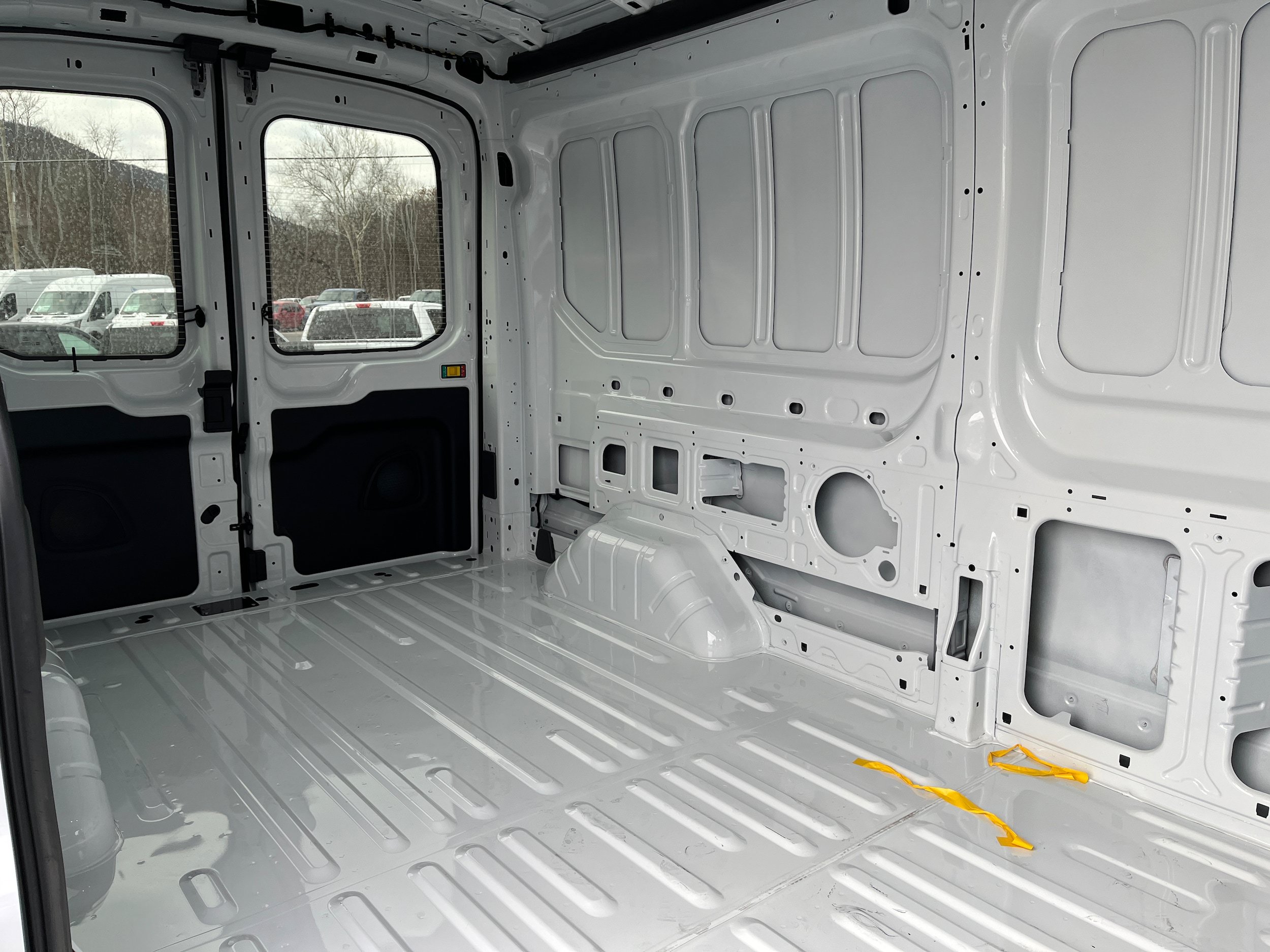 New 2026 Ford Transit 250 148 Medium Roof RWD image 11