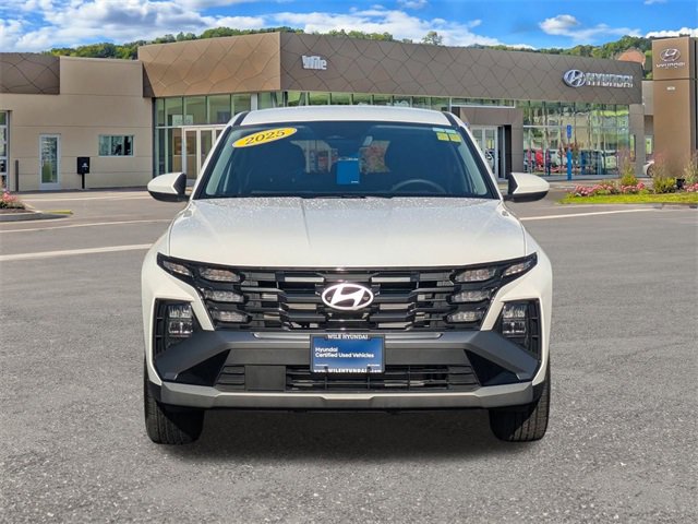 Certified 2025 Hyundai Tucson SE image 8