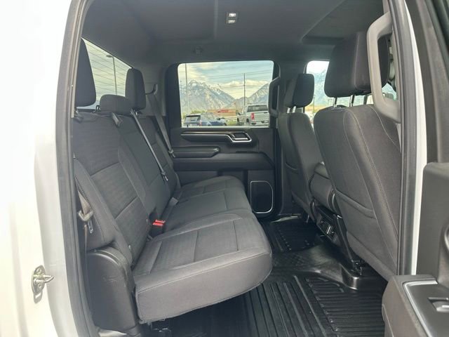 Used 2024 Chevrolet Silverado 2500 LT w/ Convenience Package image 13