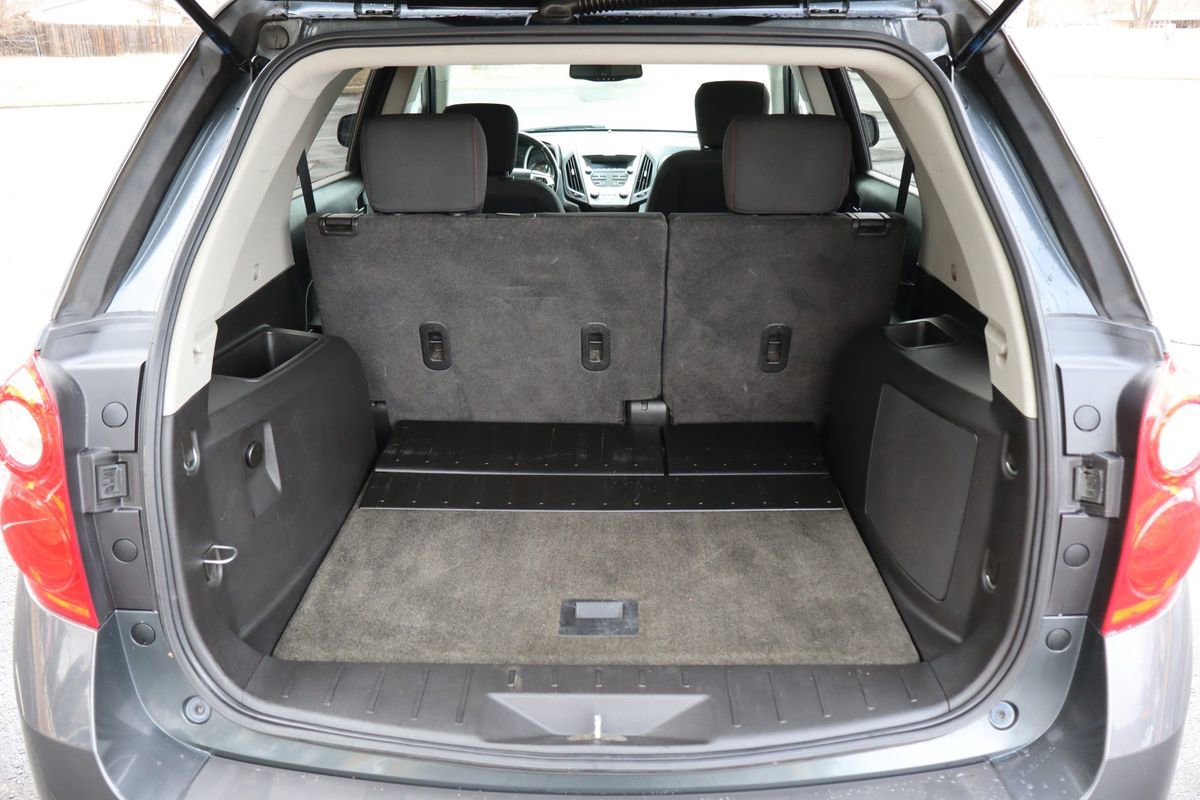 Used 2011 Chevrolet Equinox LT w/ Driver Convenience Package image 14