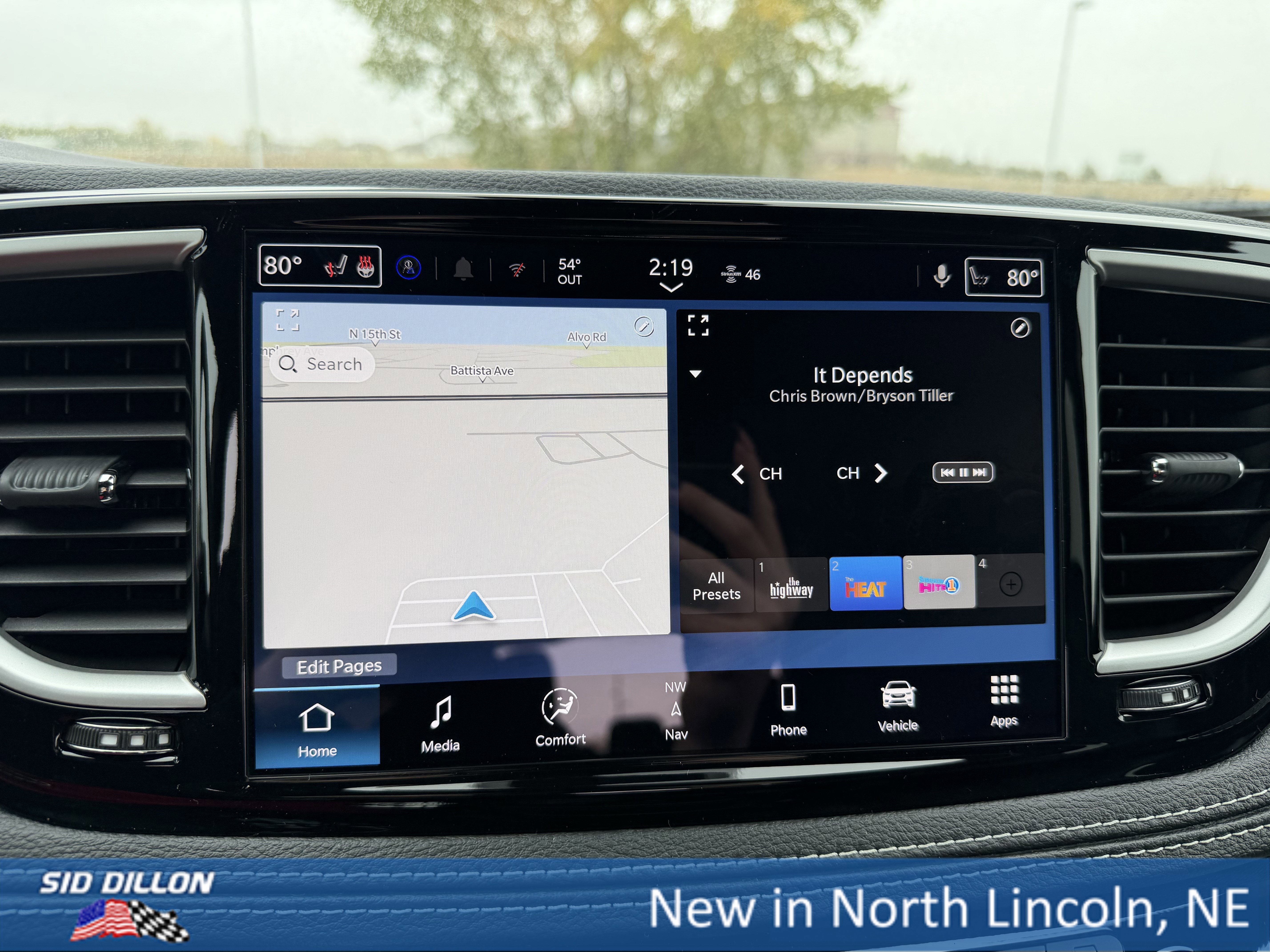 New 2026 Chrysler Pacifica Select image 9