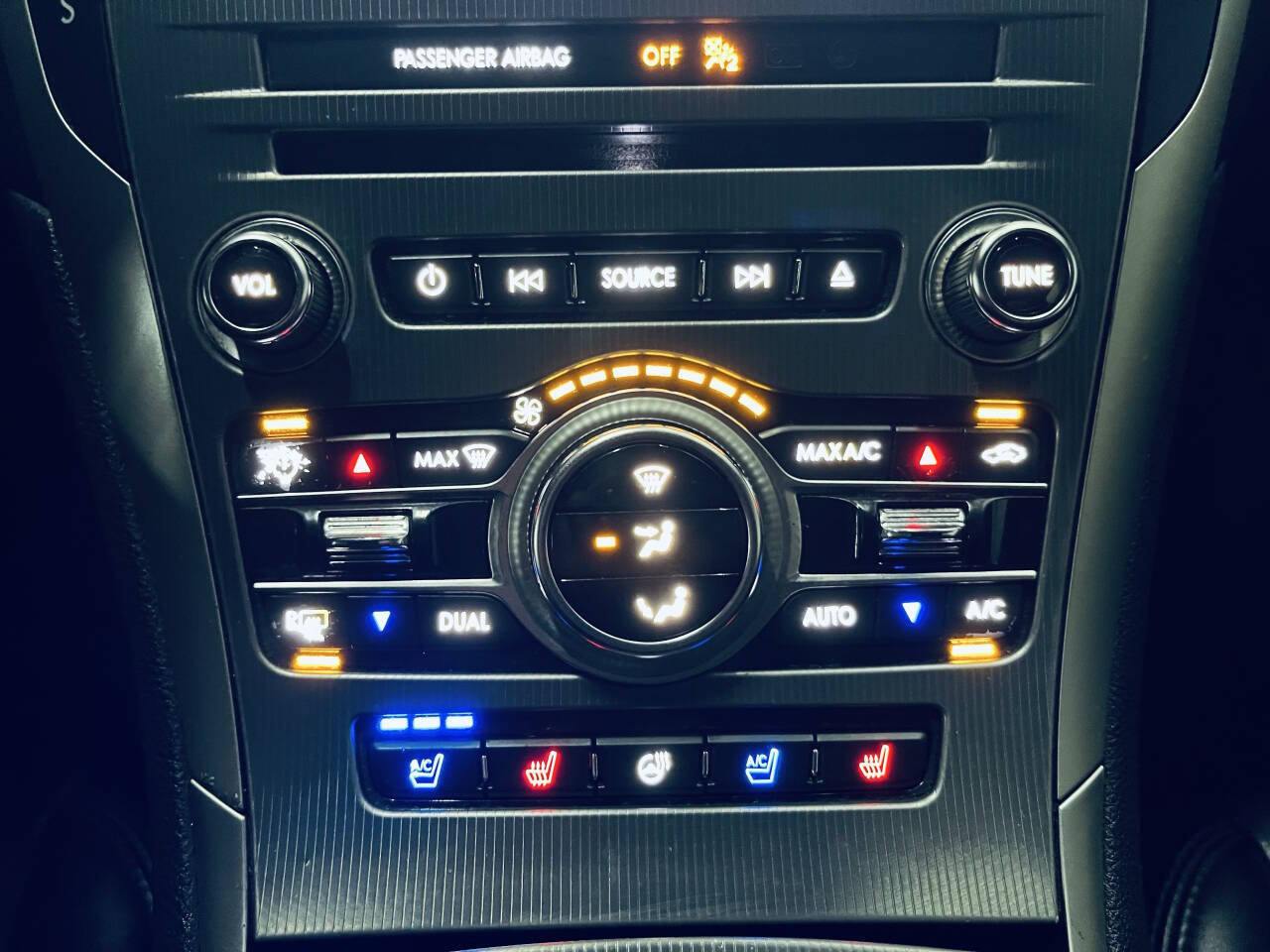 Used 2019 Lincoln MKZ Reserve w/ Luxury Package FWD image 30