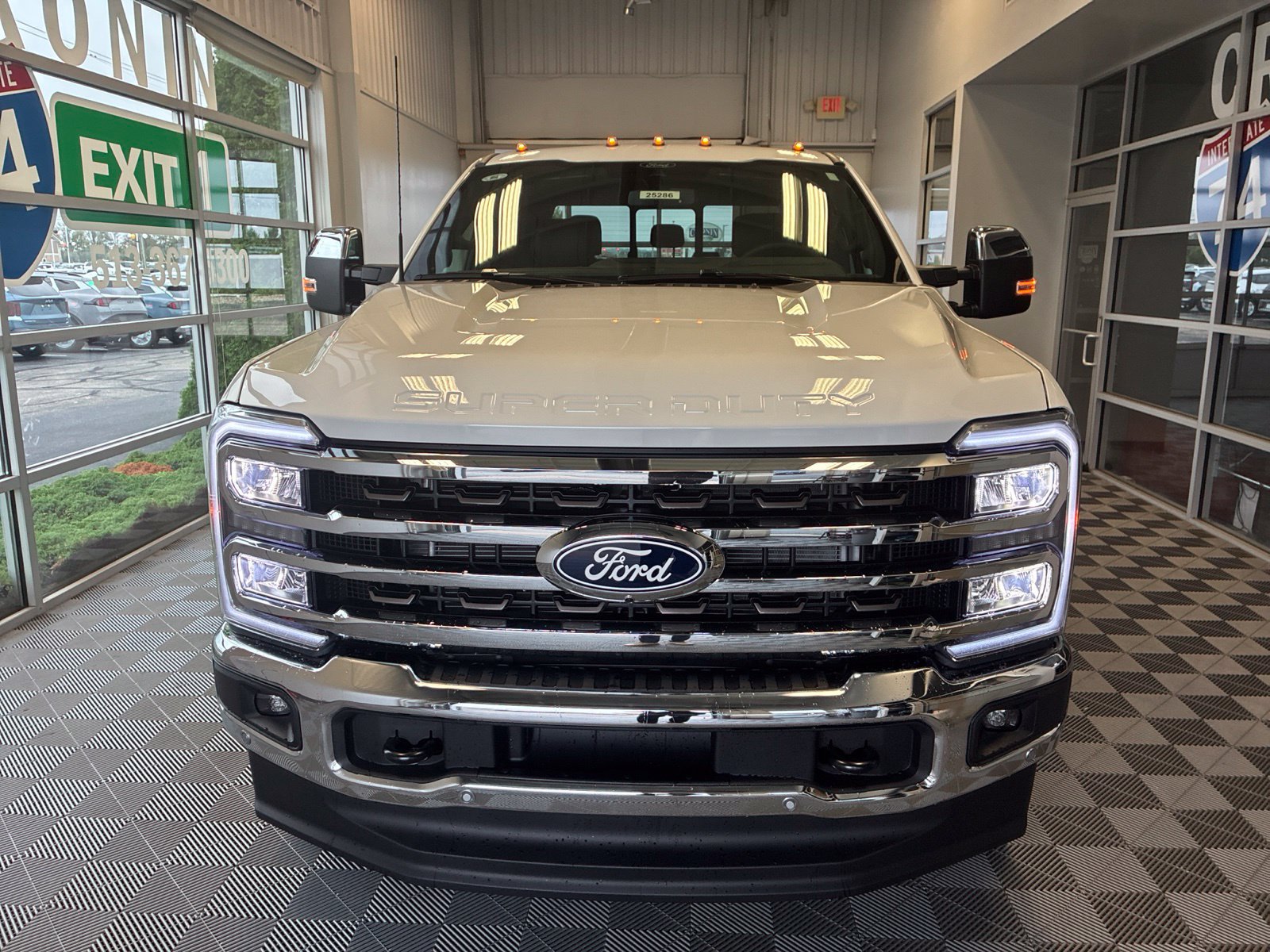 New 2027 Ford F250 4x4 Crew Cab Super Duty image 2