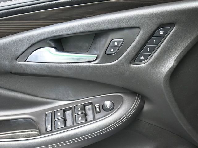 Used 2019 Buick Envision Essence image 21